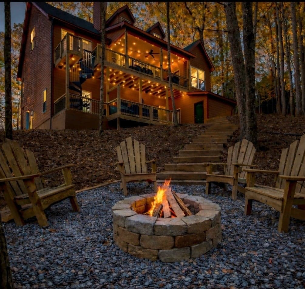 Cozy fire pit at Heavenly Pines in Helen Georgia